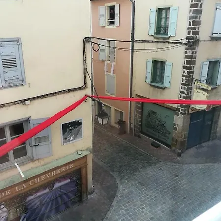 Apartment Wifi Refait A Neuf Au Coeur Du Puy-en-velay Le Puy-en-Velay